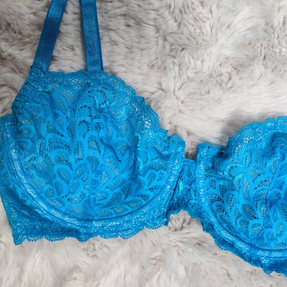 True & Co Gramercy Lace Balconette Bra - Picture 2 of 6